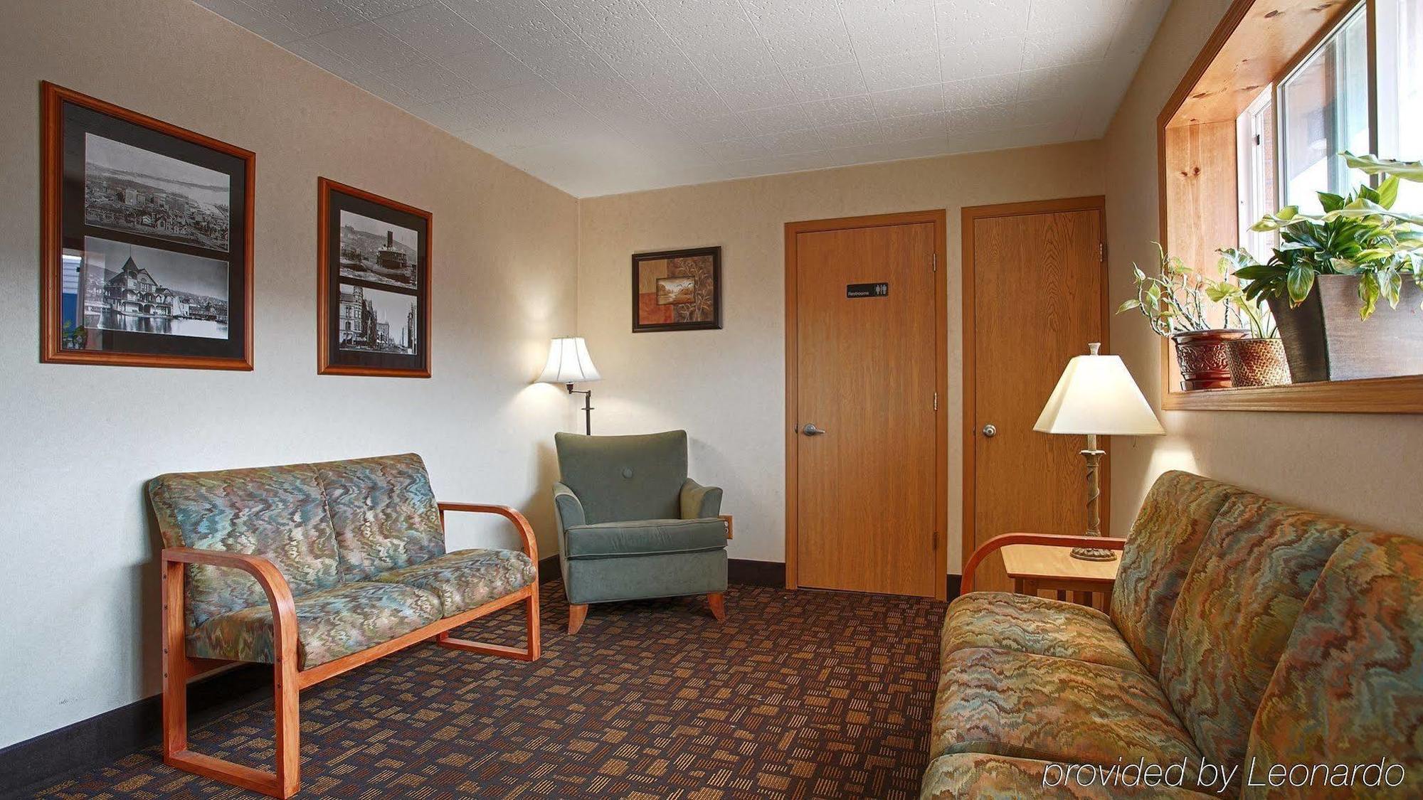 Downtown Duluth Inn Exterior photo